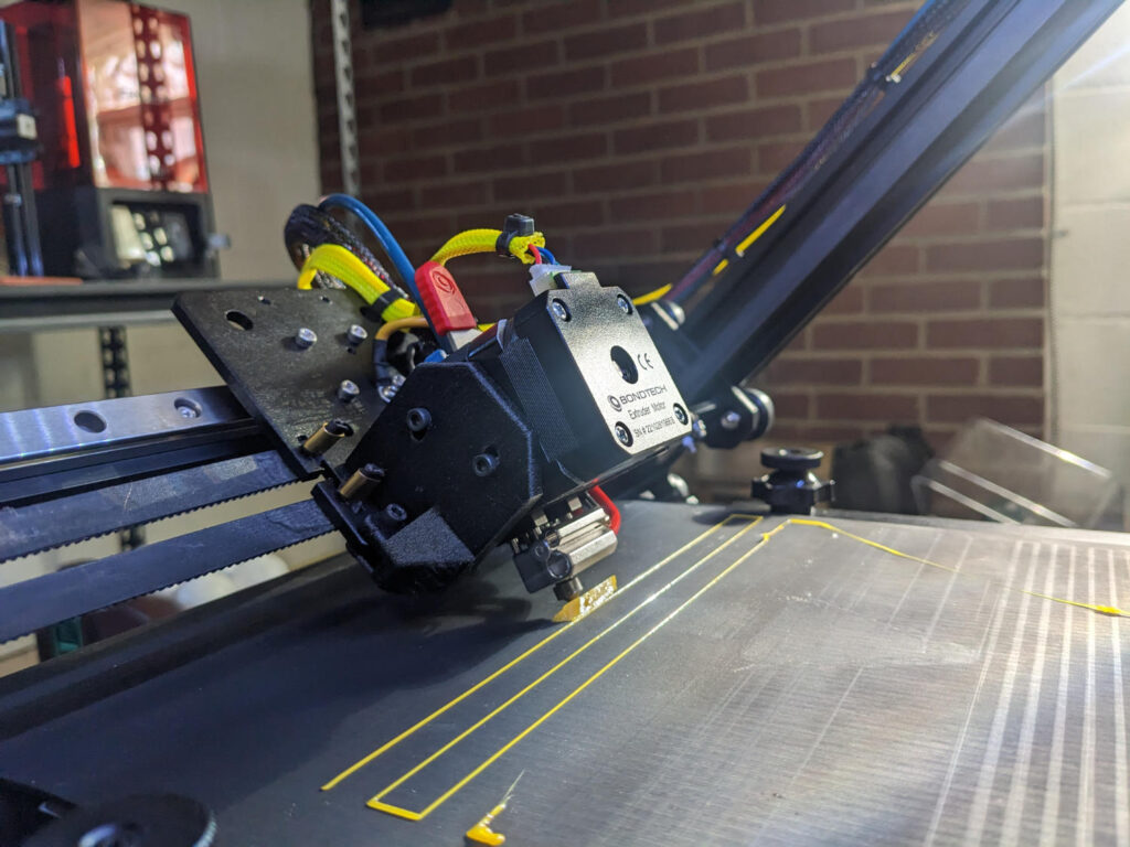 CR-30 LGX extruder mount